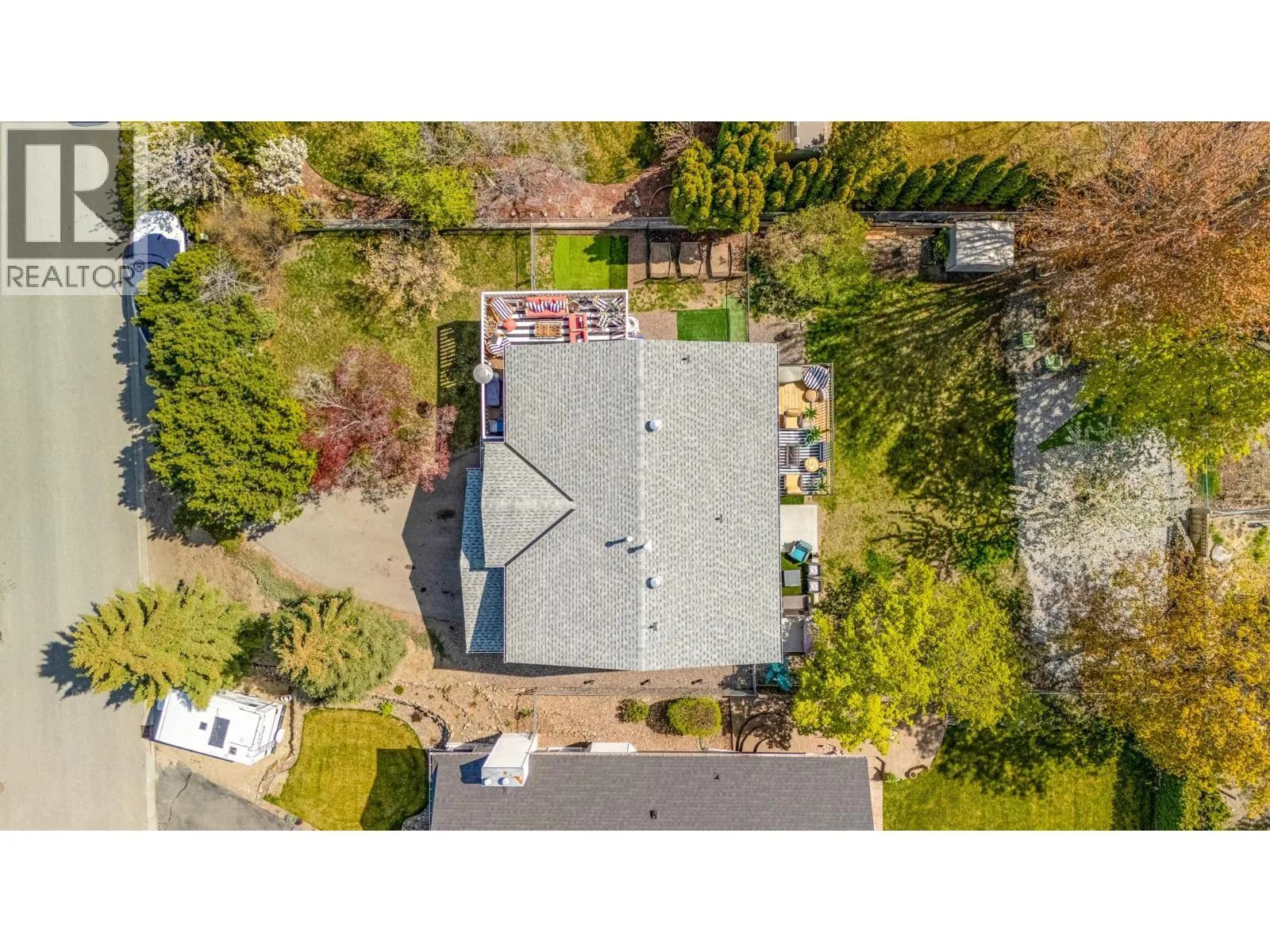 1141 Lynden Road