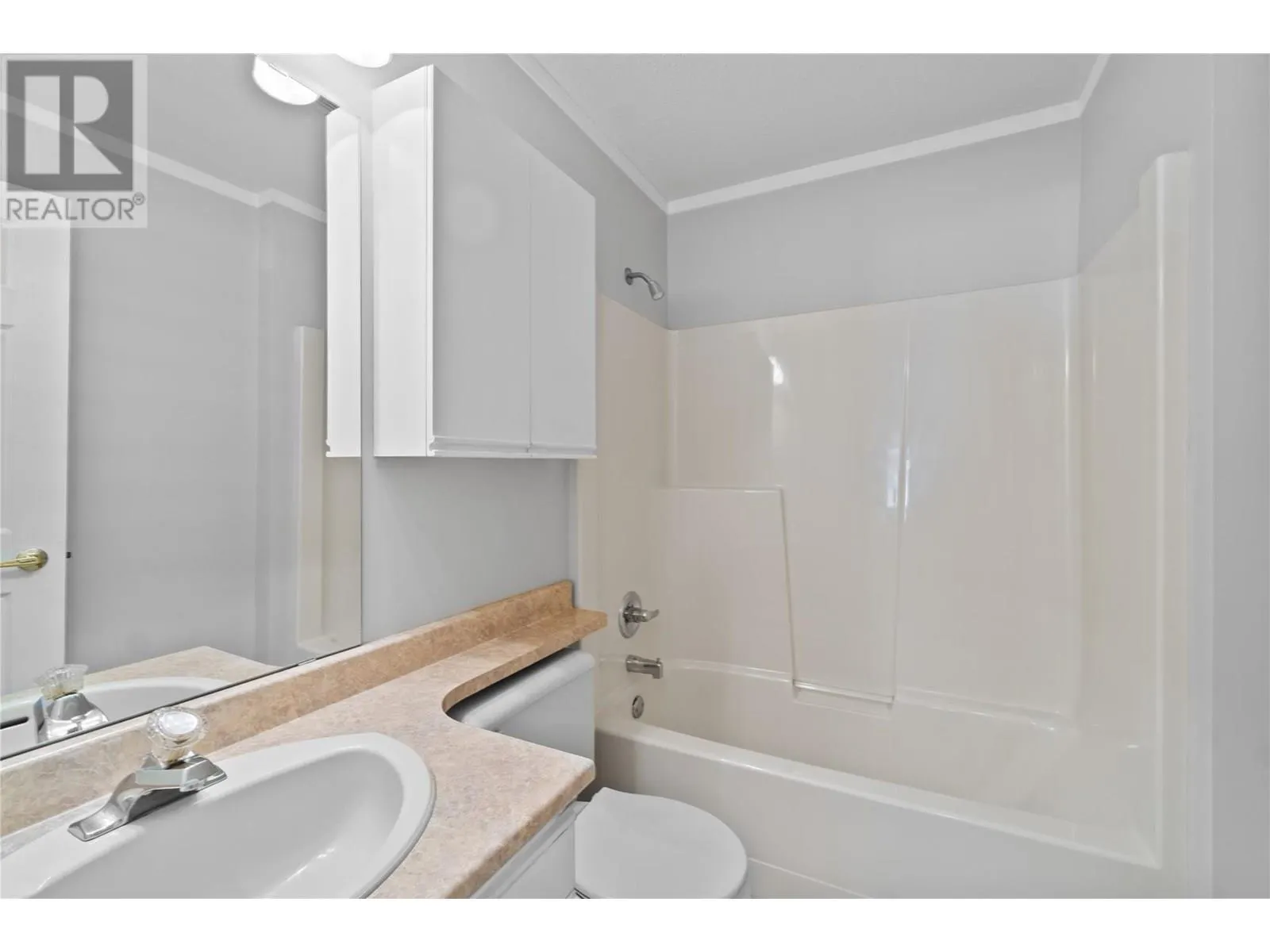 153 Salmon Arm Drive Unit# 11