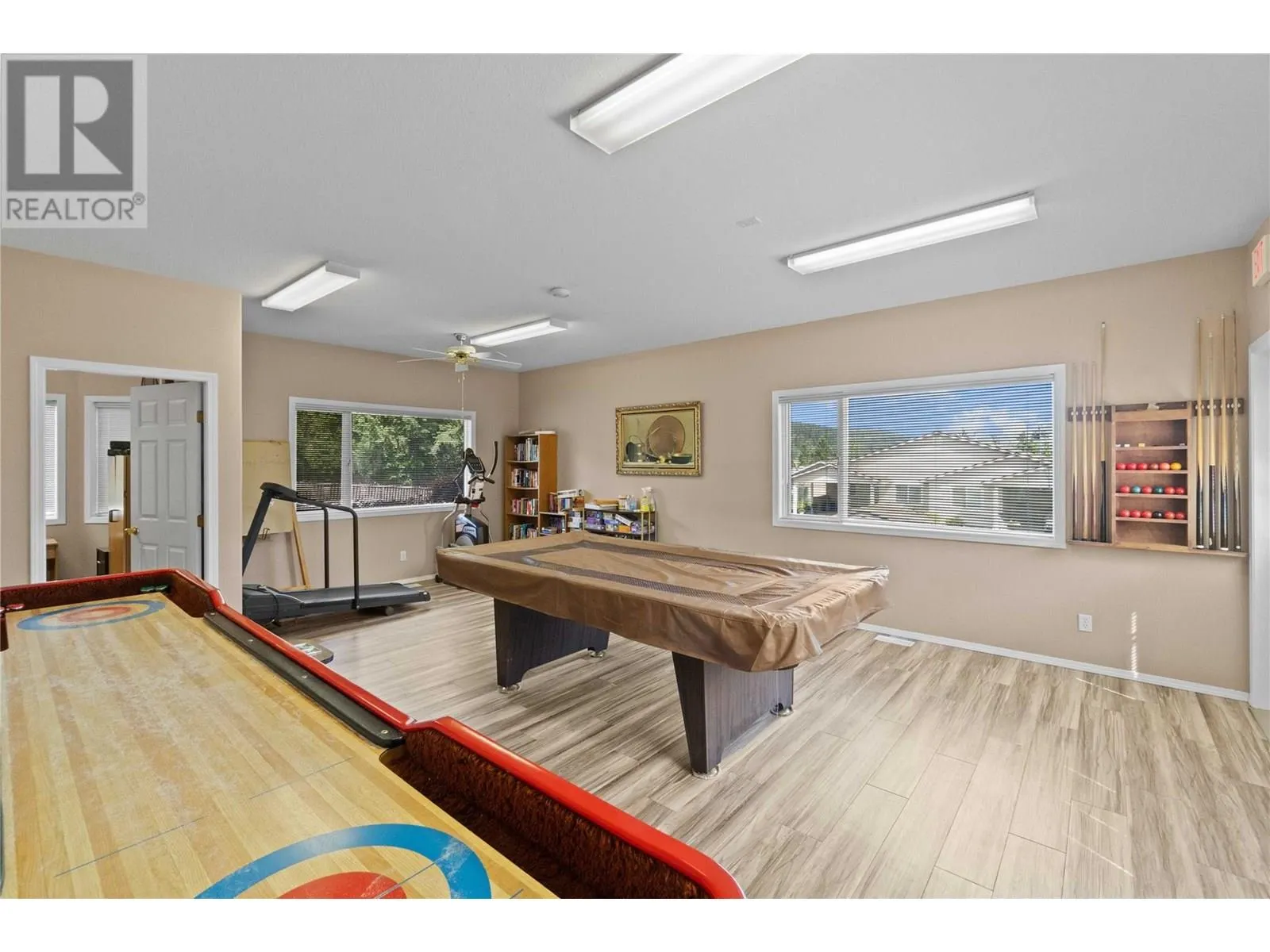 153 Salmon Arm Drive Unit# 11