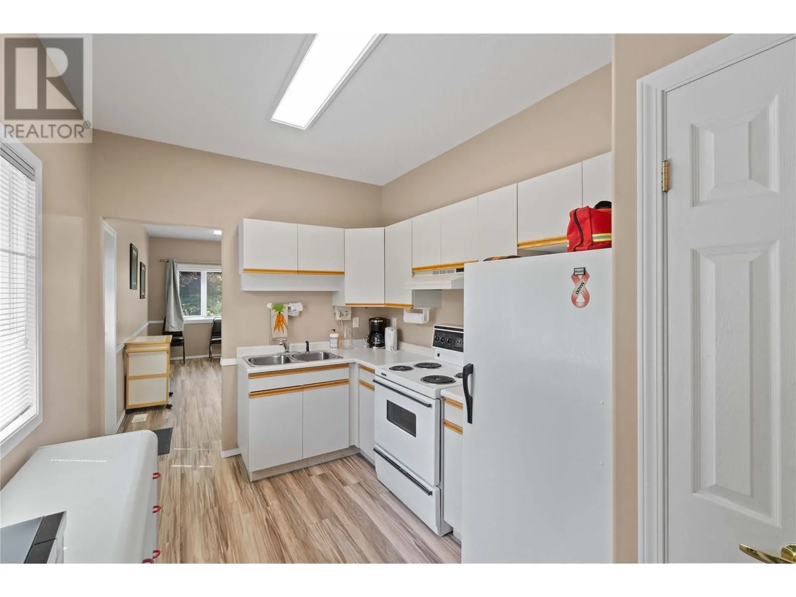 153 Salmon Arm Drive Unit# 11