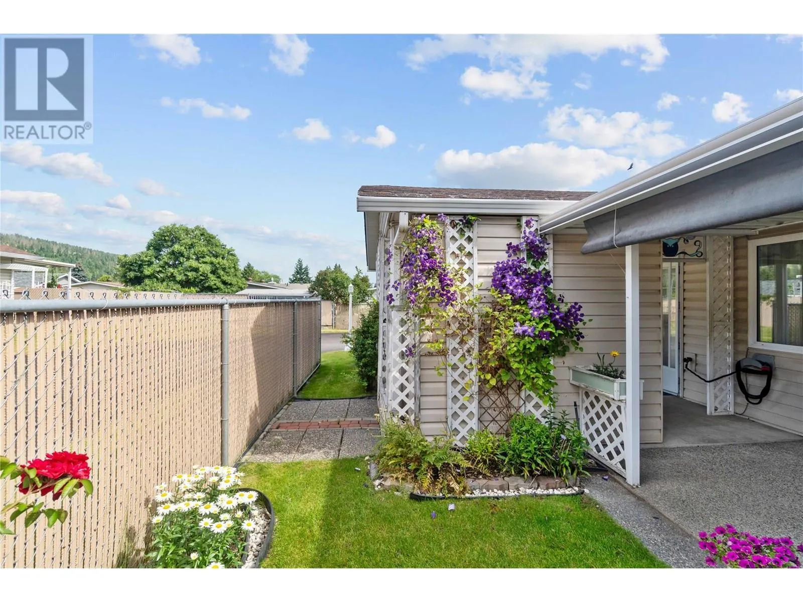 153 Salmon Arm Drive Unit# 11