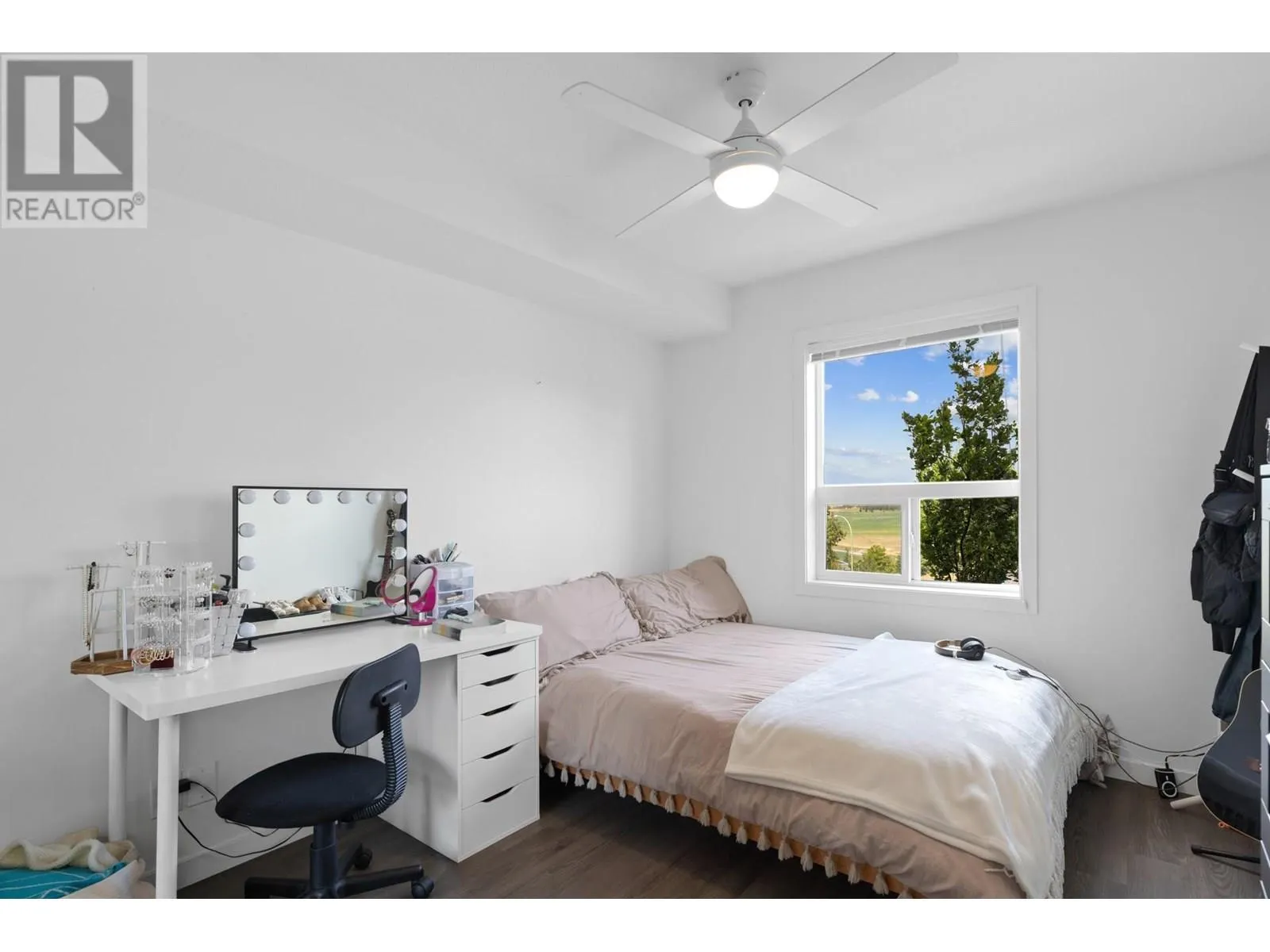 881 Academy Way Unit# 103