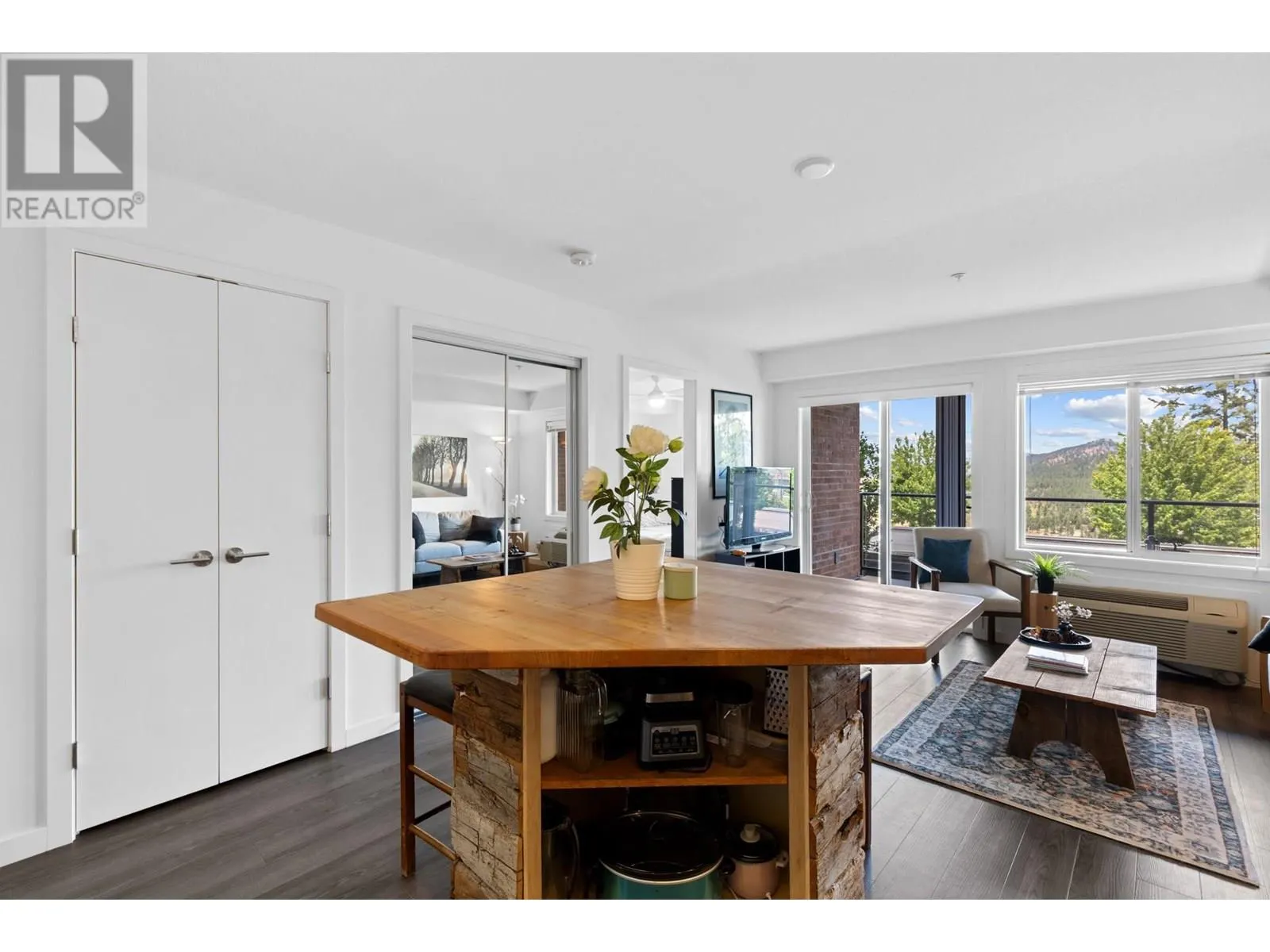 881 Academy Way Unit# 103