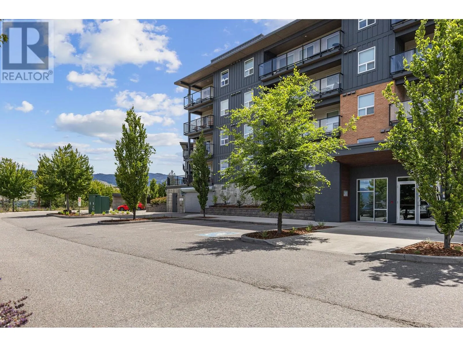 881 Academy Way Unit# 103