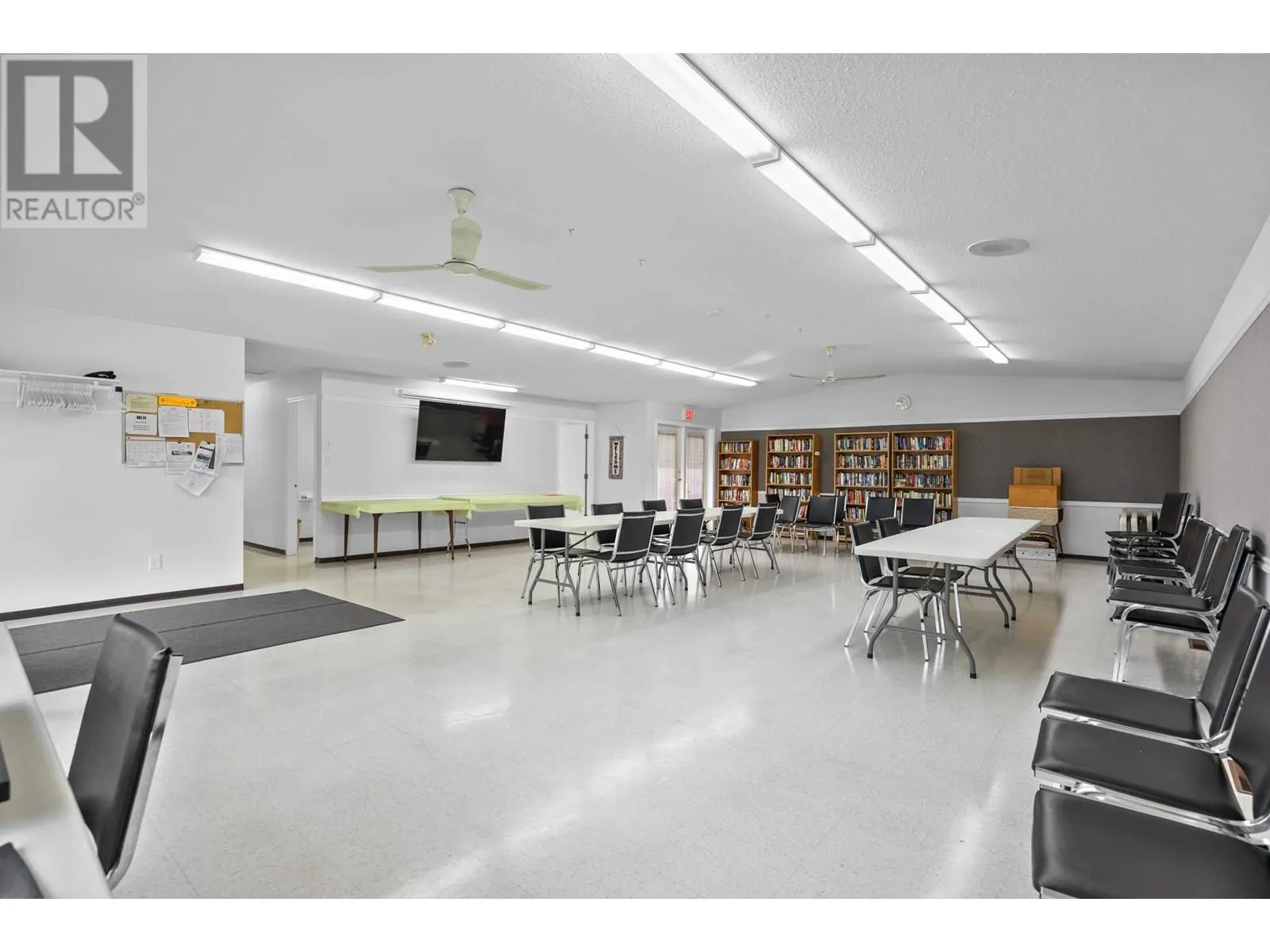 3900 27 Avenue Unit# 55