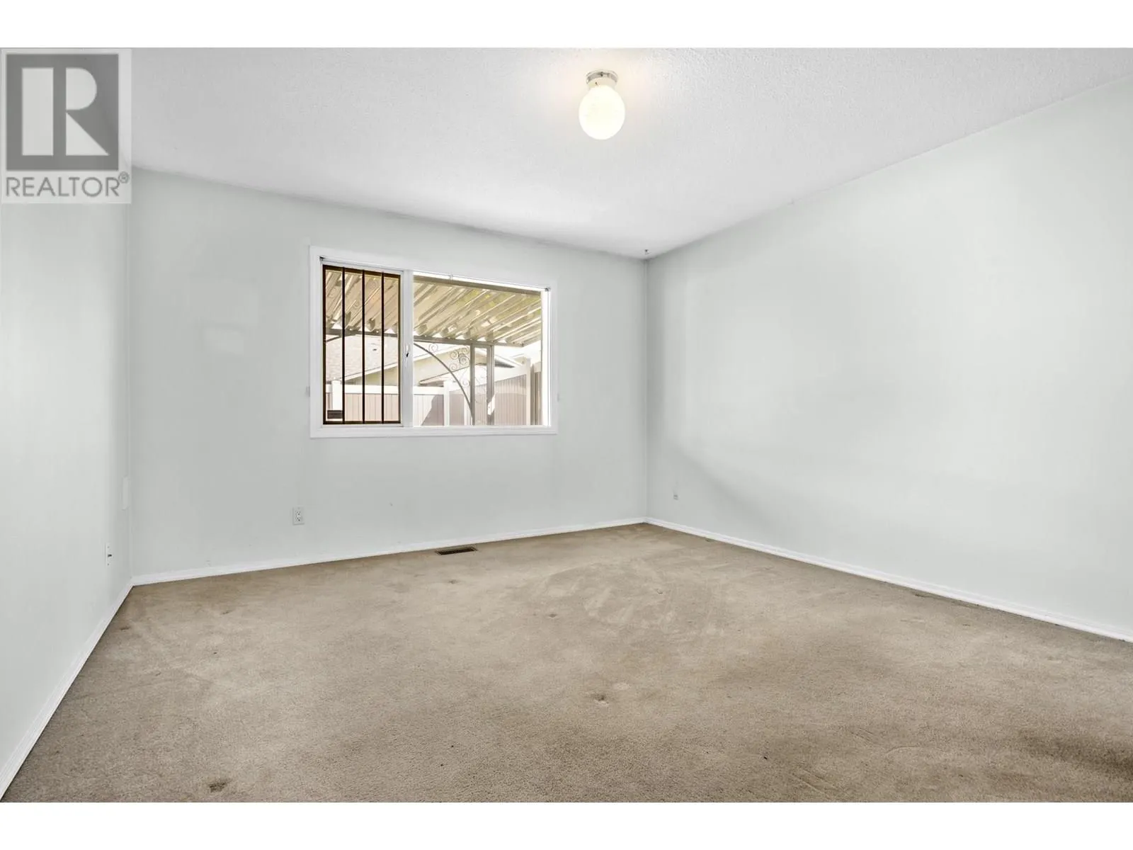 3900 27 Avenue Unit# 55