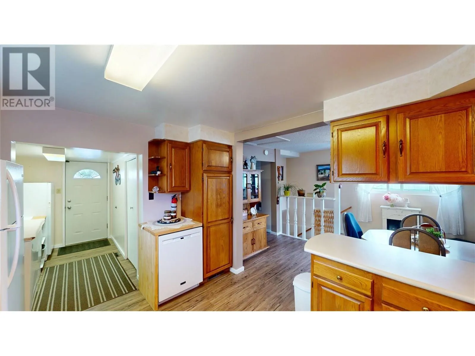 306 6th Street S
