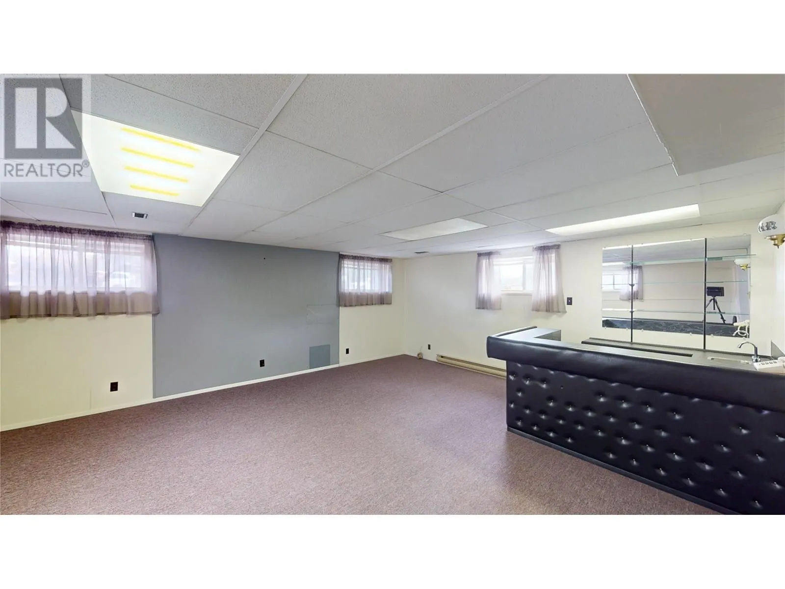 306 6th Street S