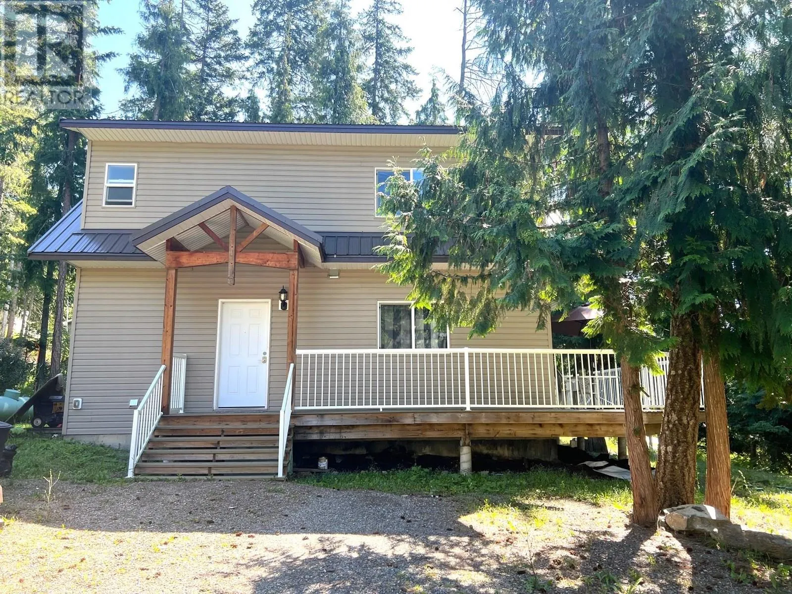 7461 Stampede Trail