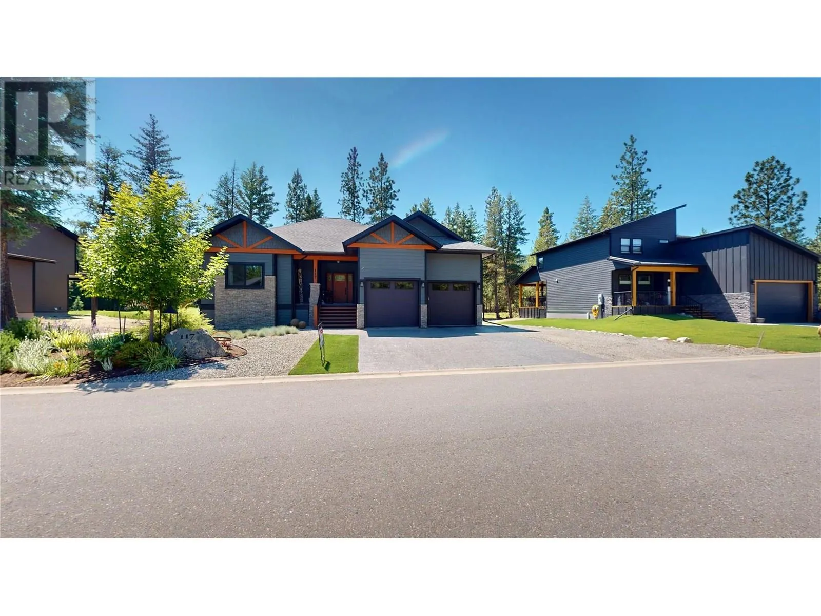117 River Drive