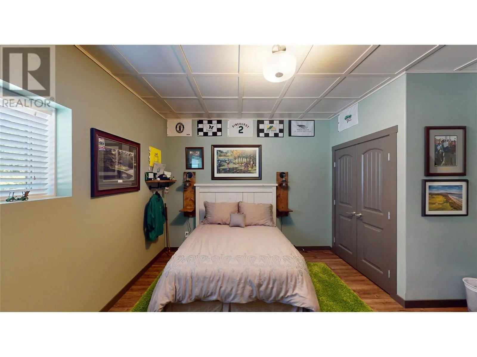 117 River Drive