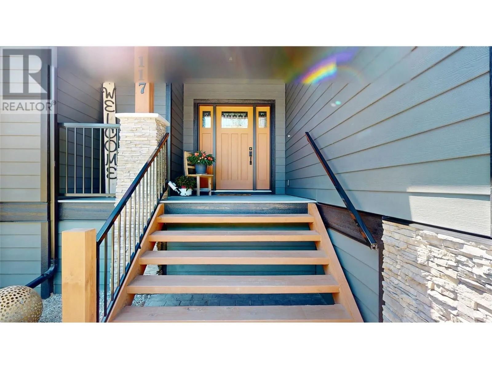 117 River Drive