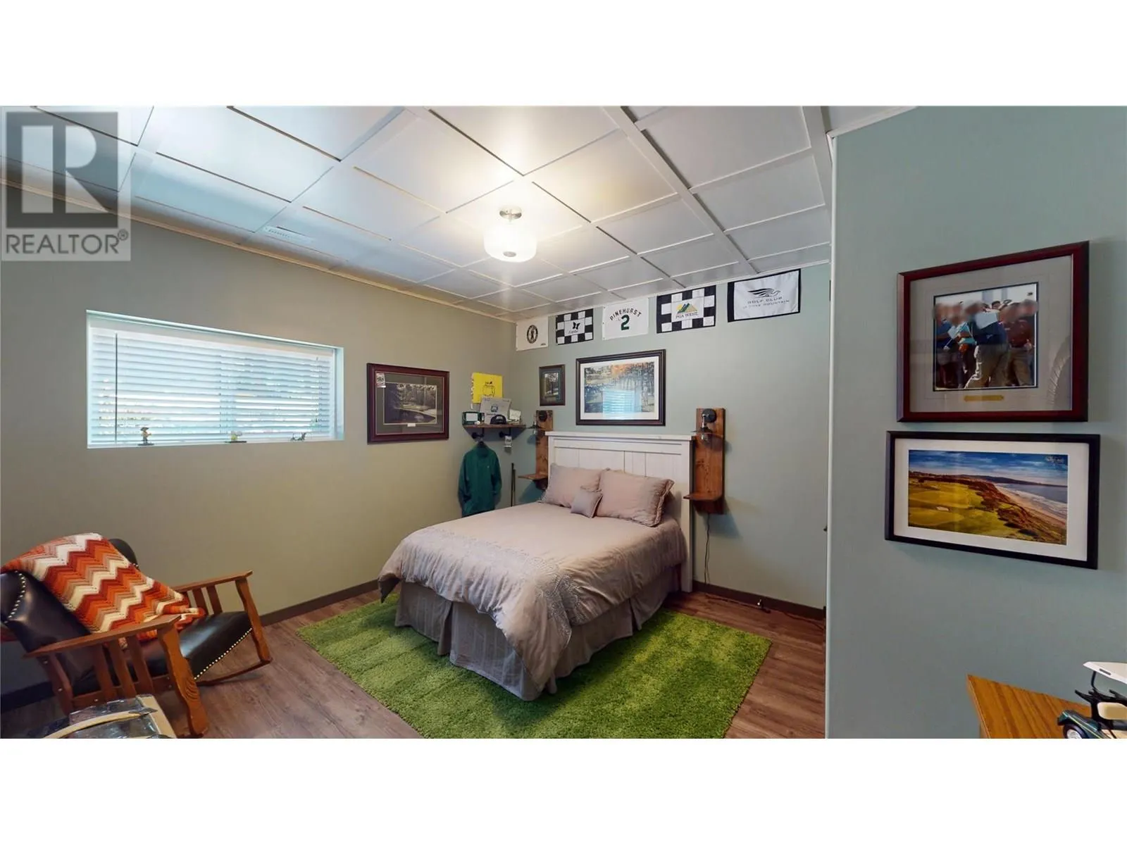 117 River Drive