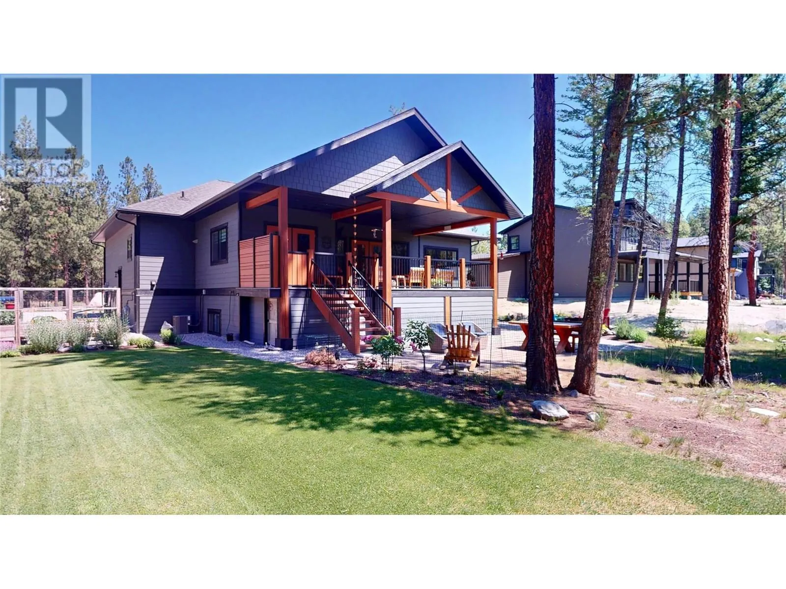 117 River Drive