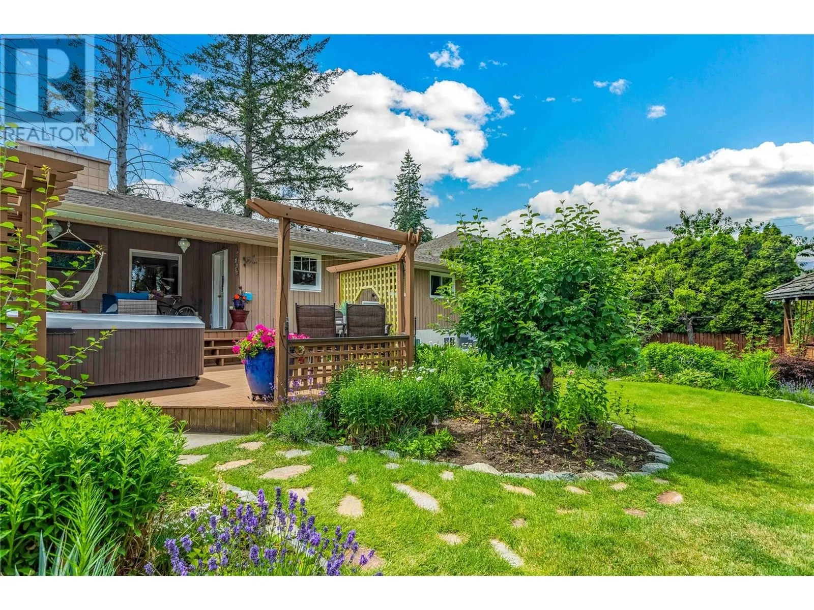 824 Raymer Road