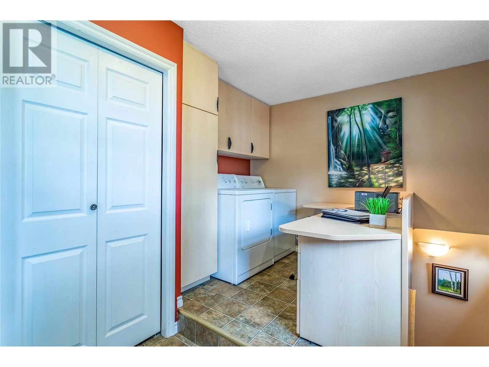 824 Raymer Road
