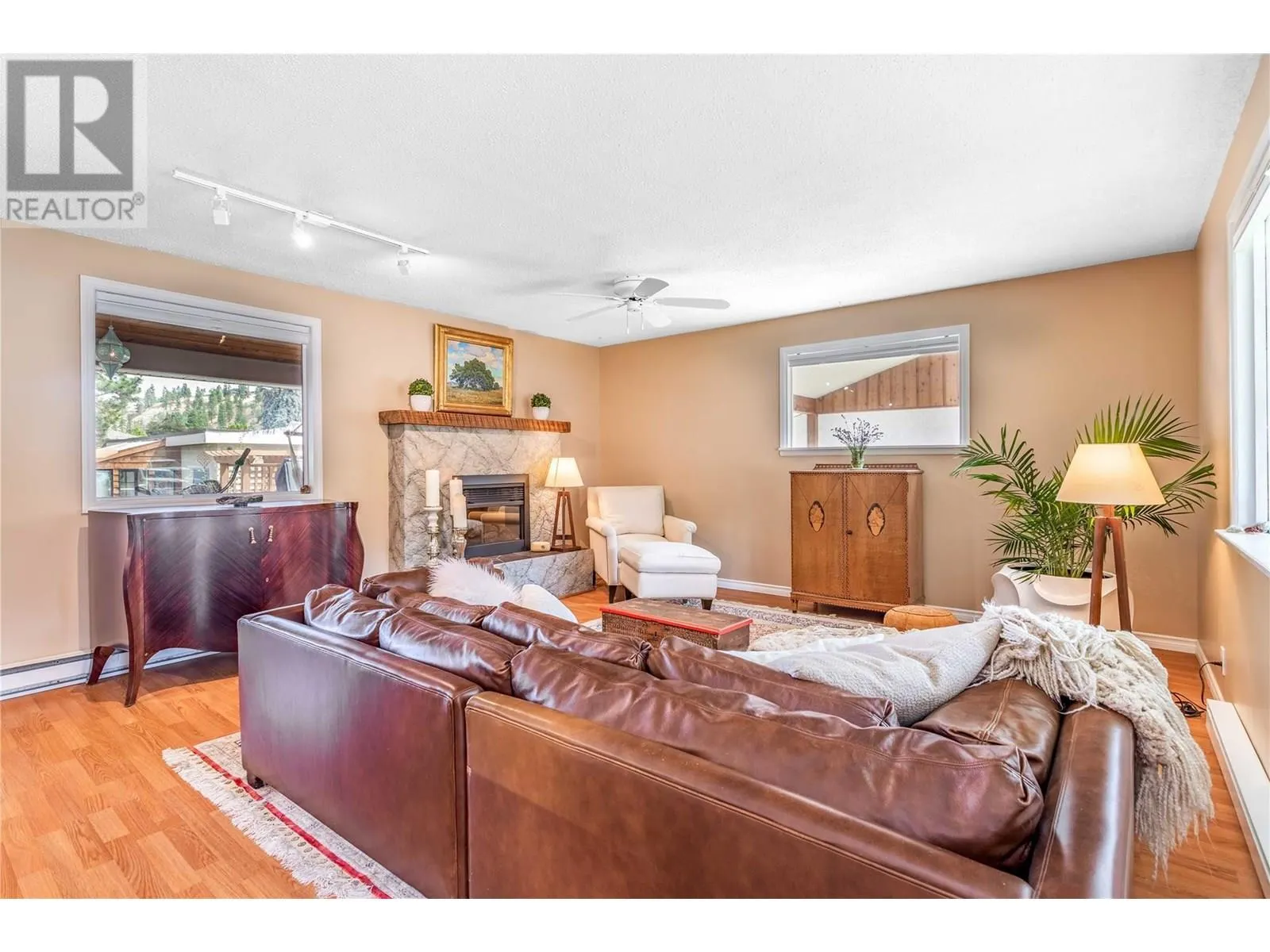 824 Raymer Road