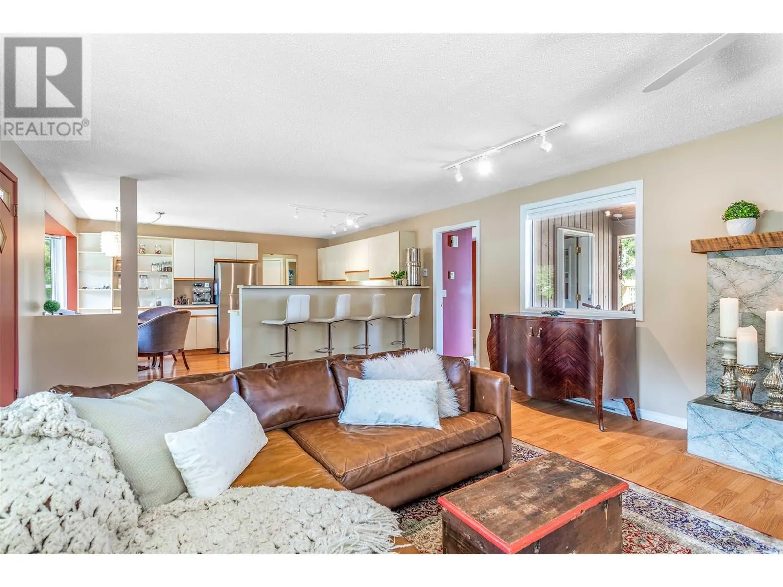 824 Raymer Road