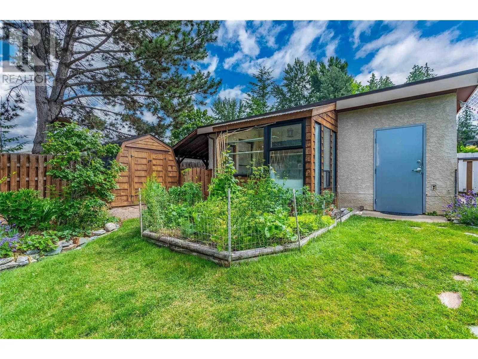 824 Raymer Road