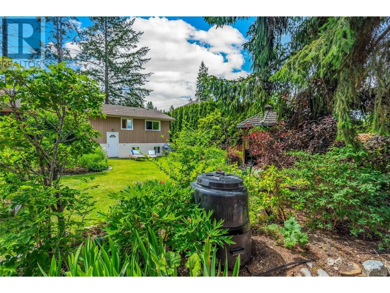 824 Raymer Road