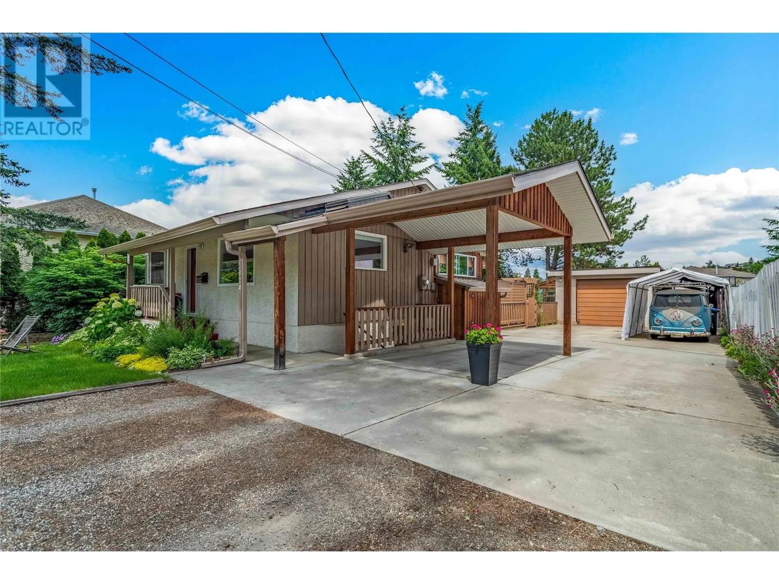 824 Raymer Road