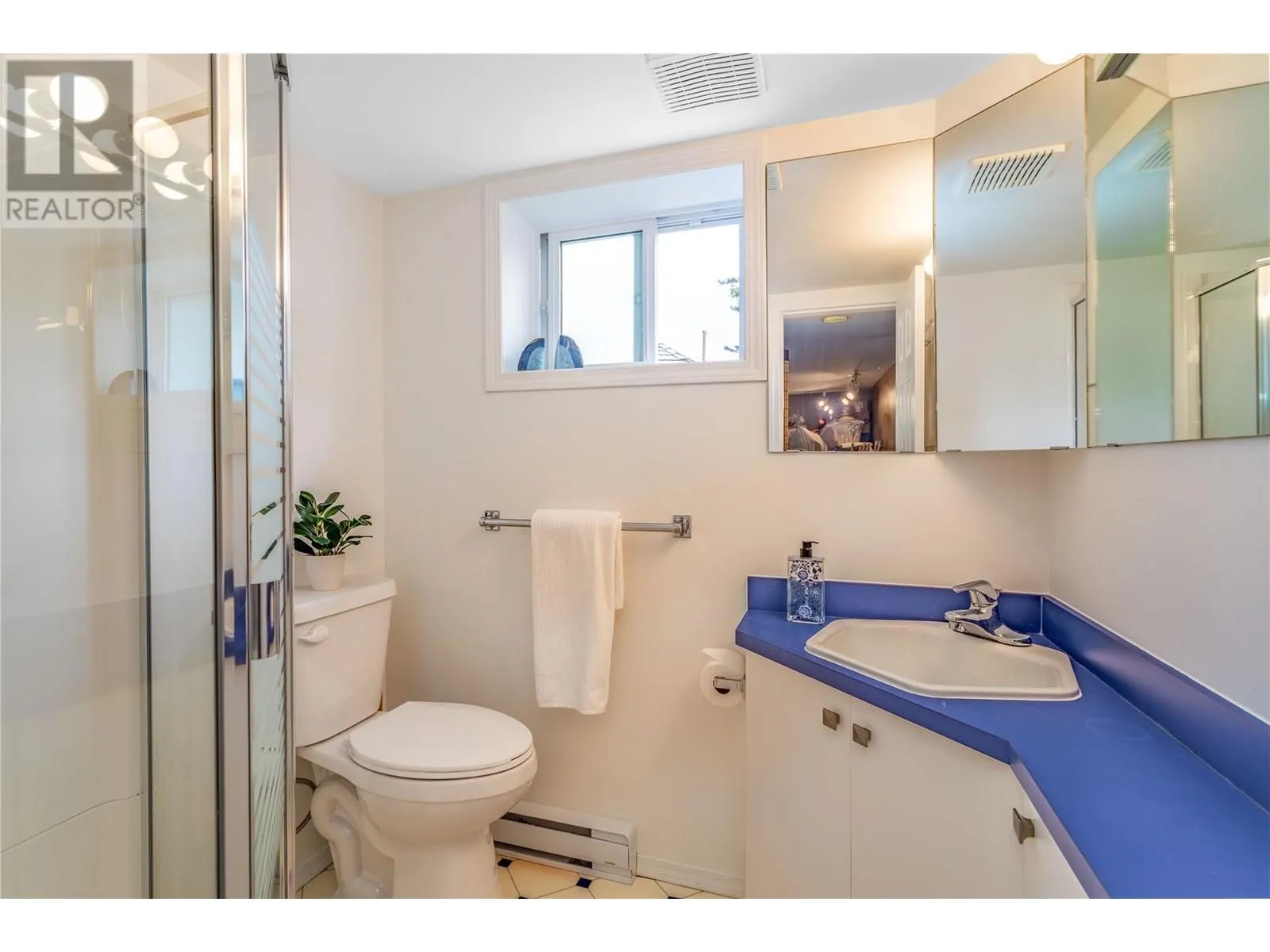 824 Raymer Road