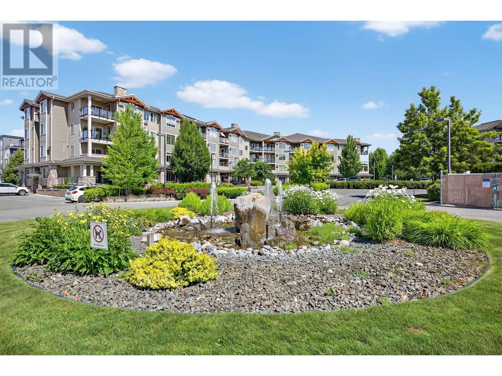 3733 Casorso Road Unit# 117