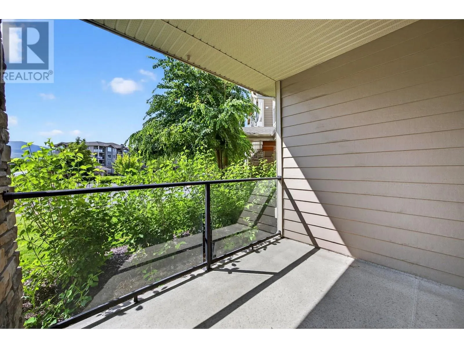 3733 Casorso Road Unit# 117