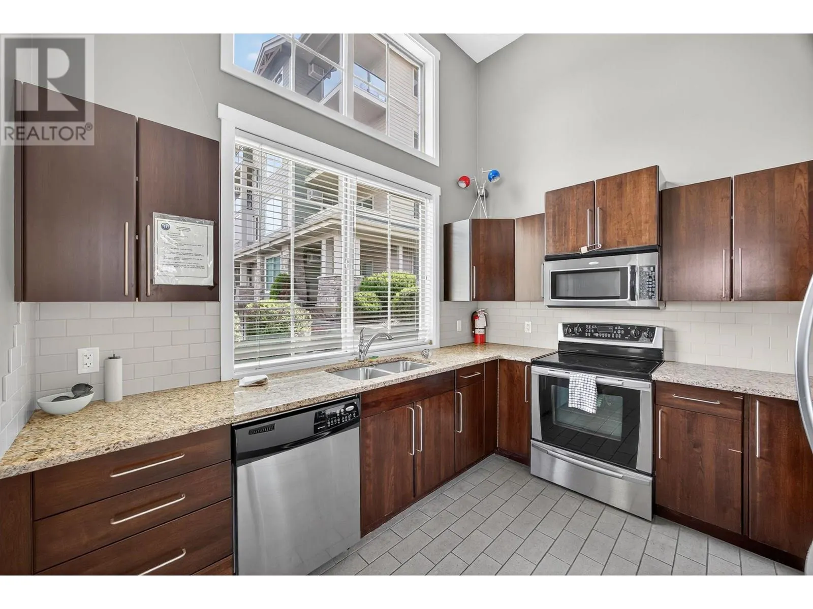 3733 Casorso Road Unit# 117