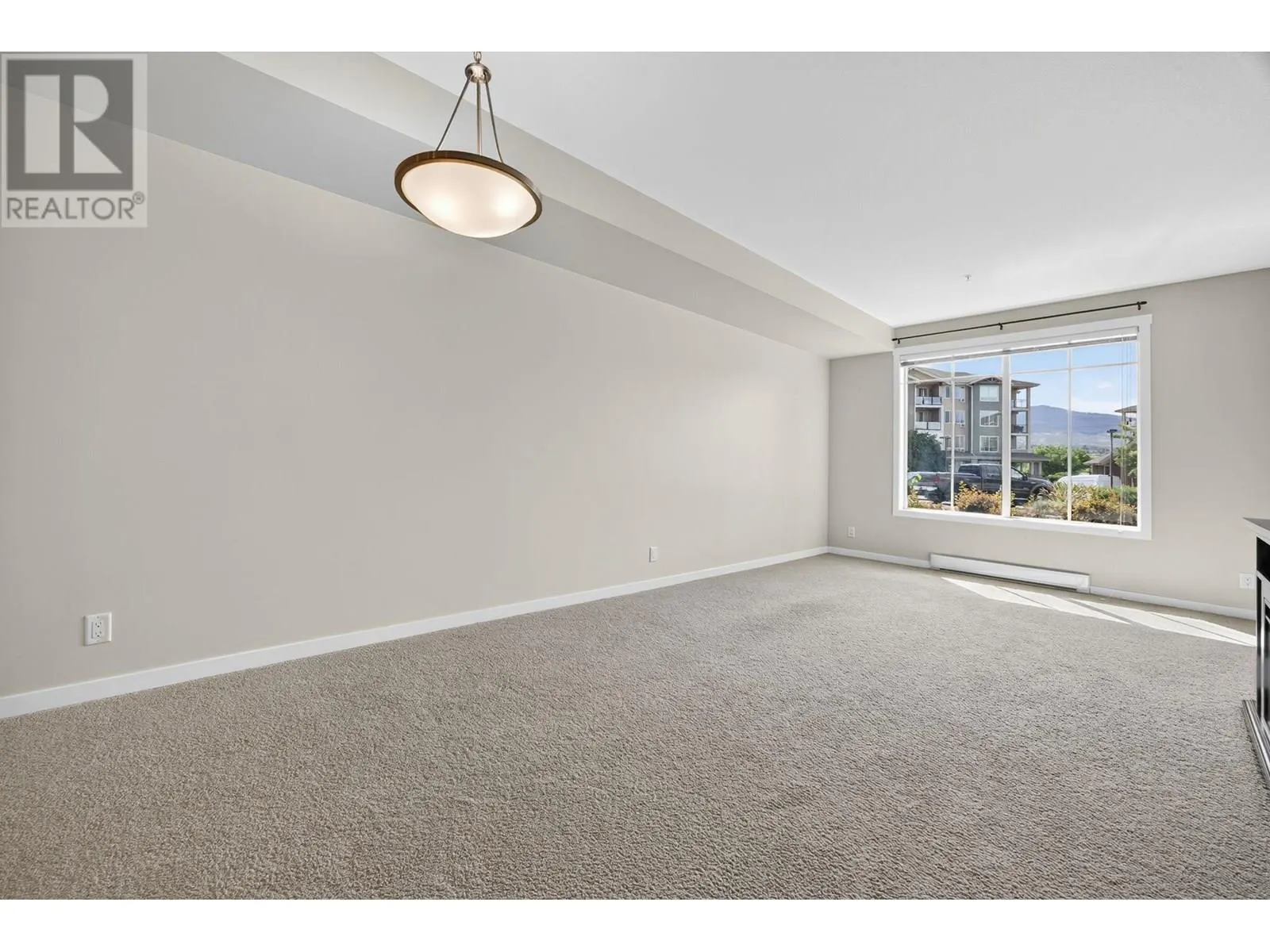 3733 Casorso Road Unit# 117