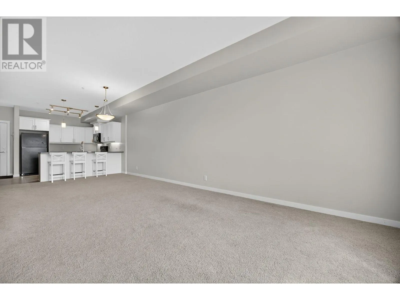 3733 Casorso Road Unit# 117