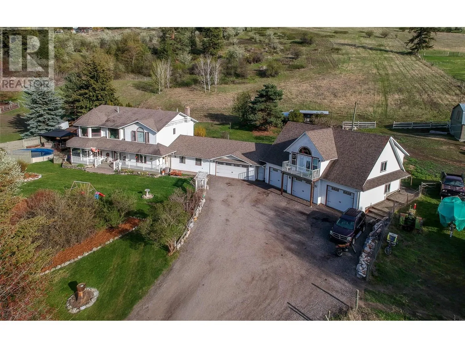 6655 Cosens Bay Road