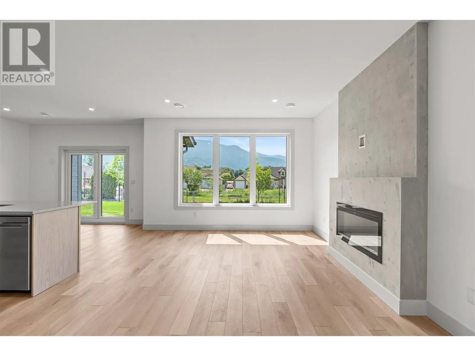 2345 Patterson Avenue Unit# 102