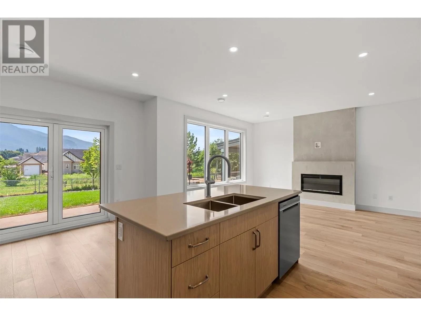 2345 Patterson Avenue Unit# 102