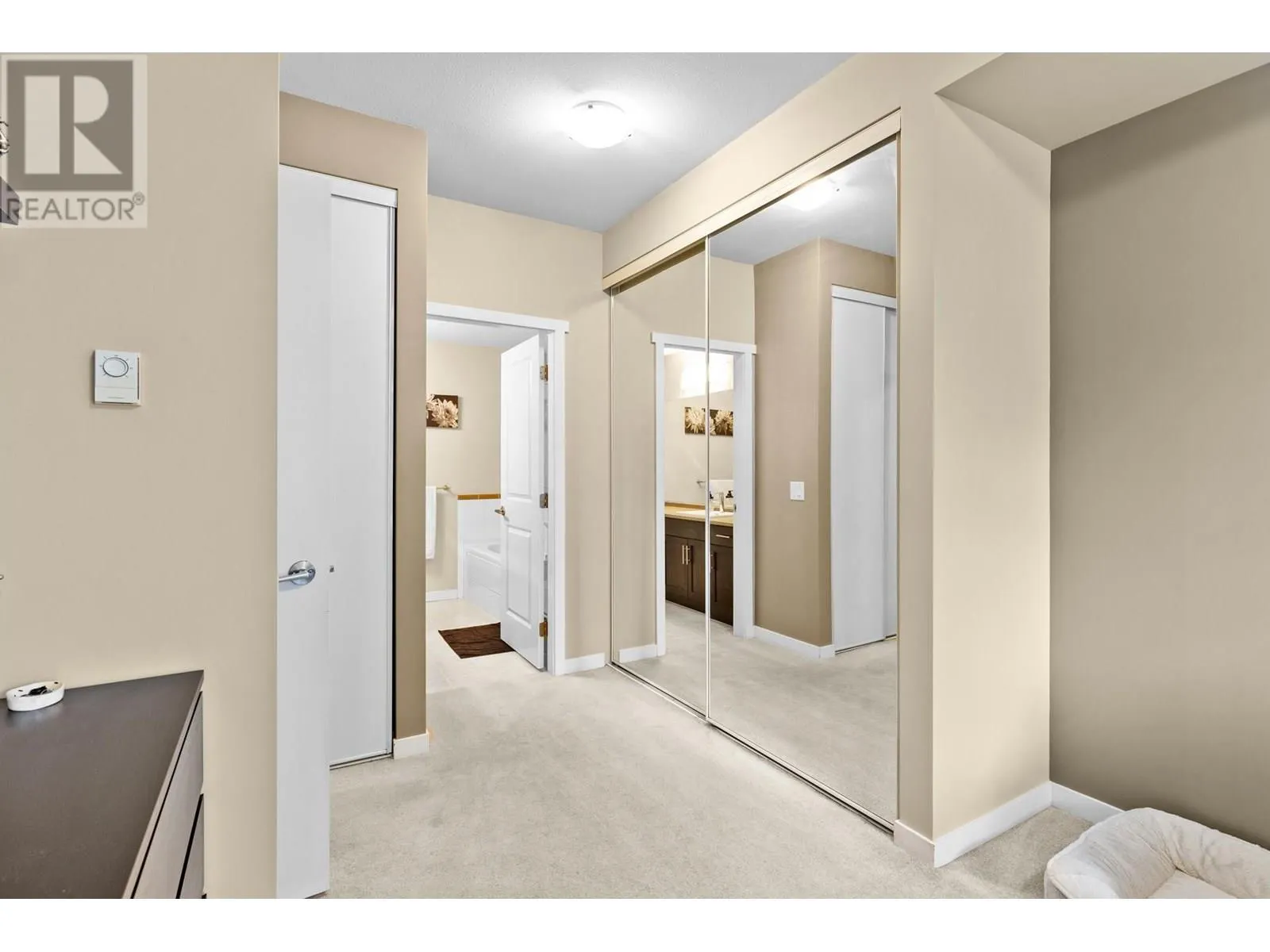 1350 Ridgeway Drive Unit# 209