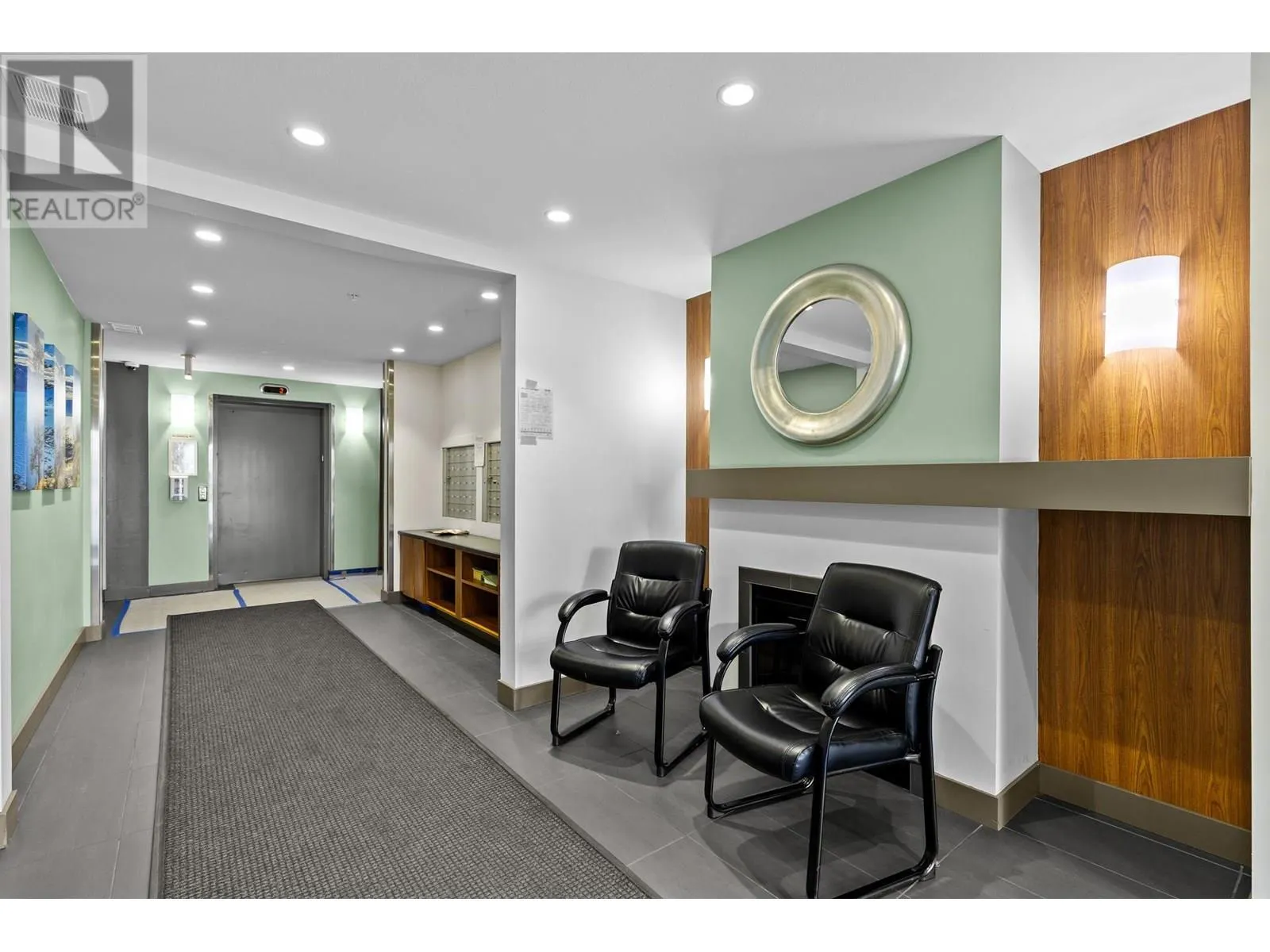 1350 Ridgeway Drive Unit# 209