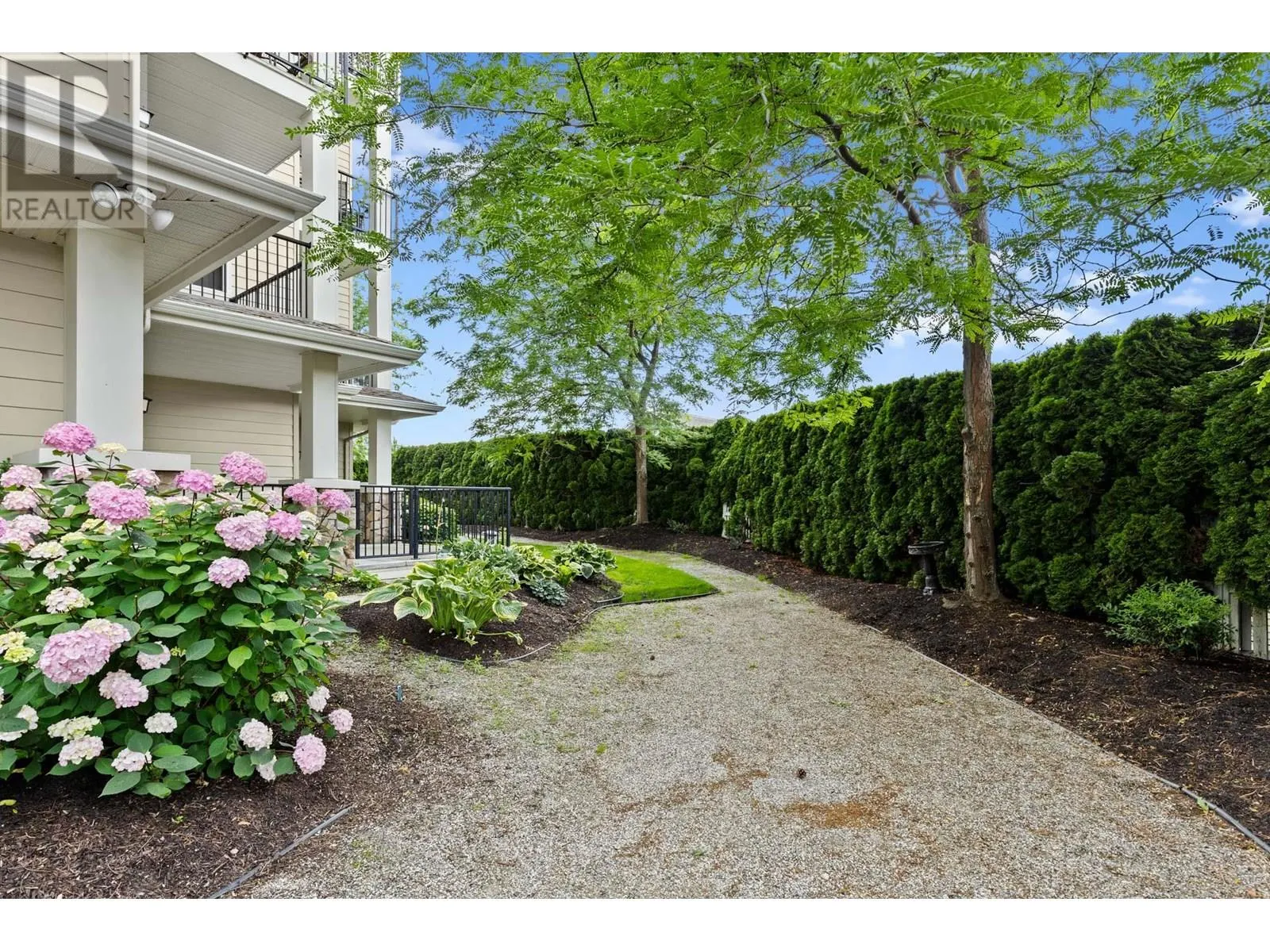 1350 Ridgeway Drive Unit# 209