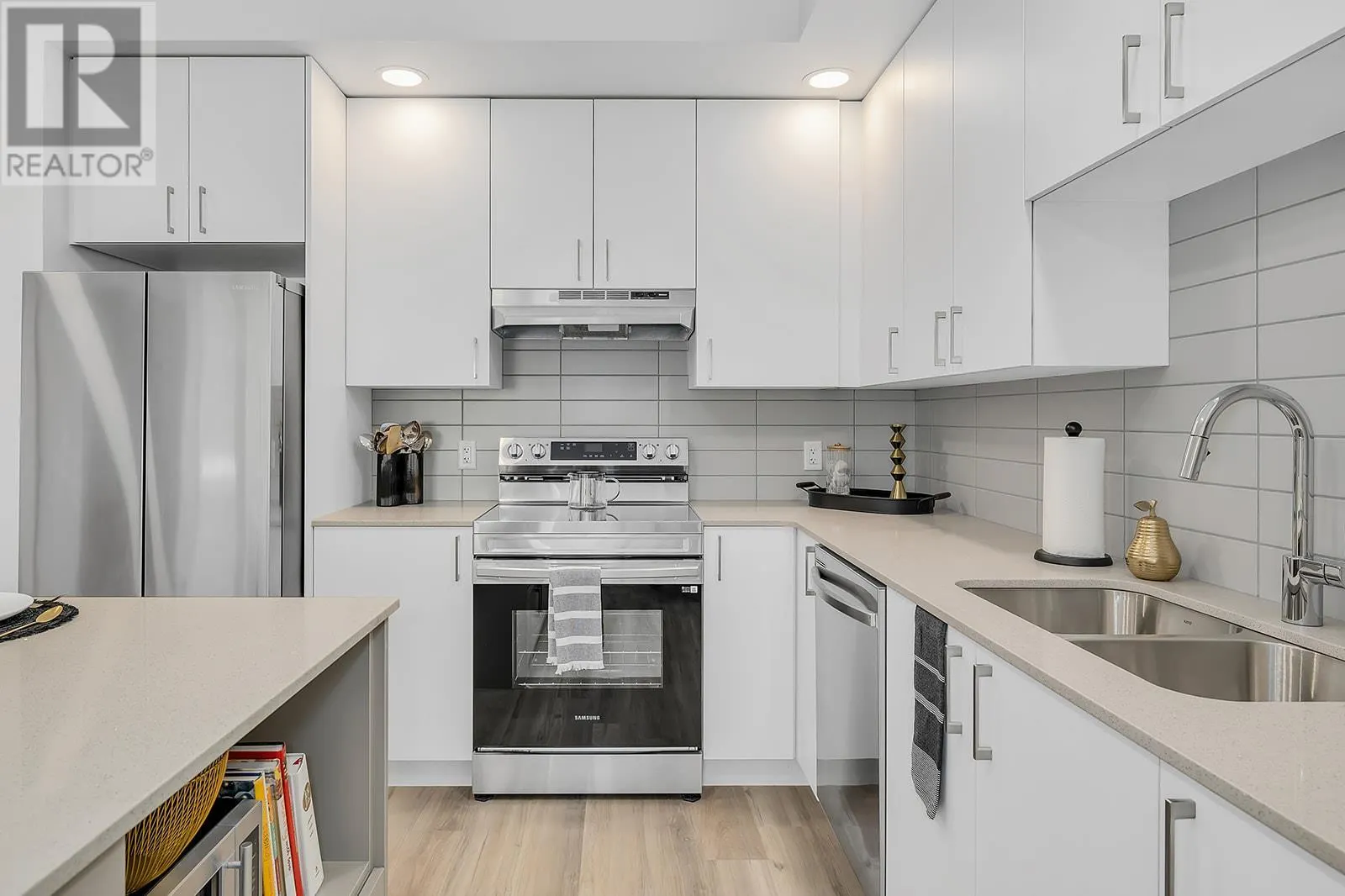 1057 Frost Road Unit# 105