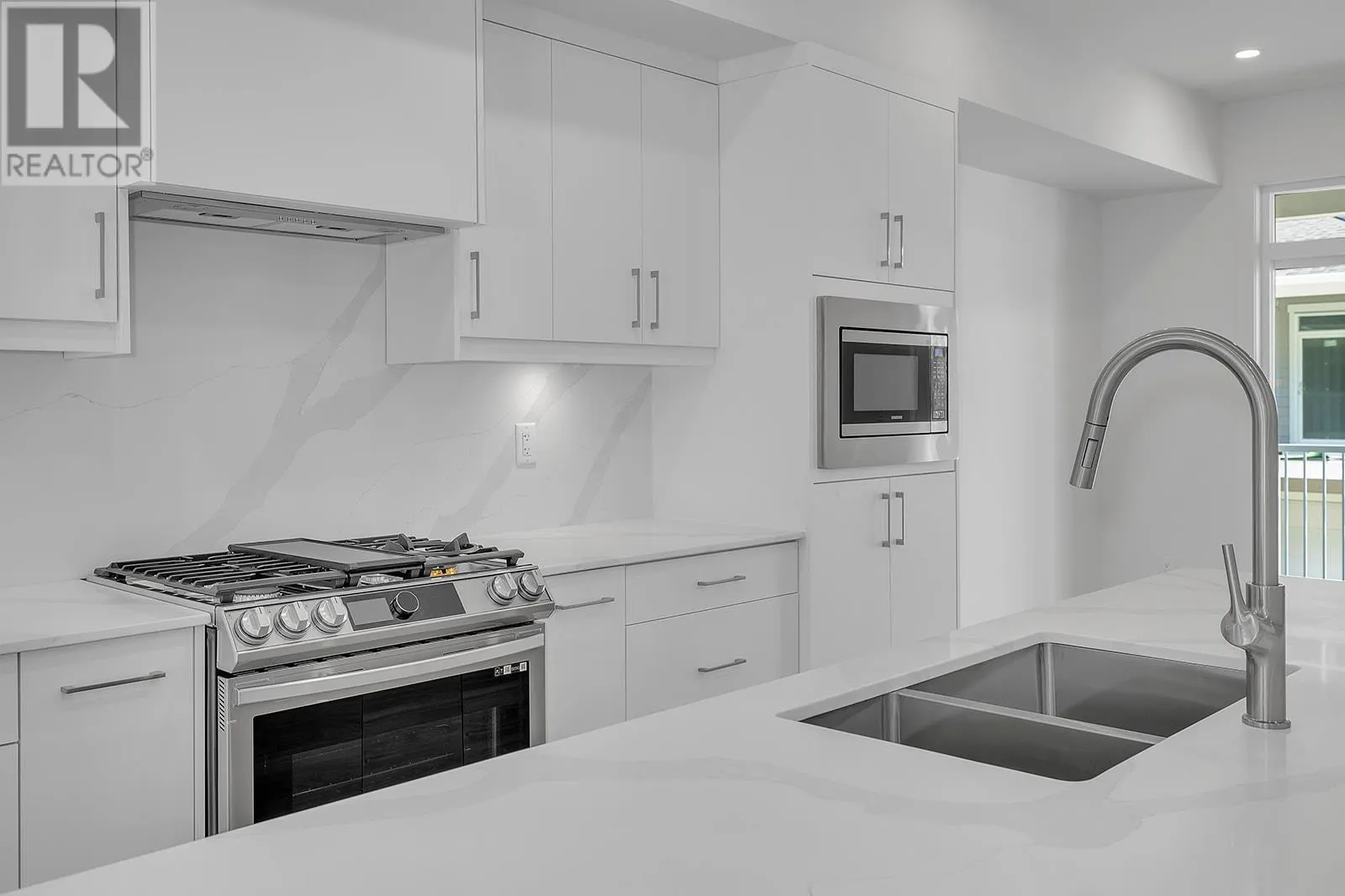5300 Main Street Unit# 121