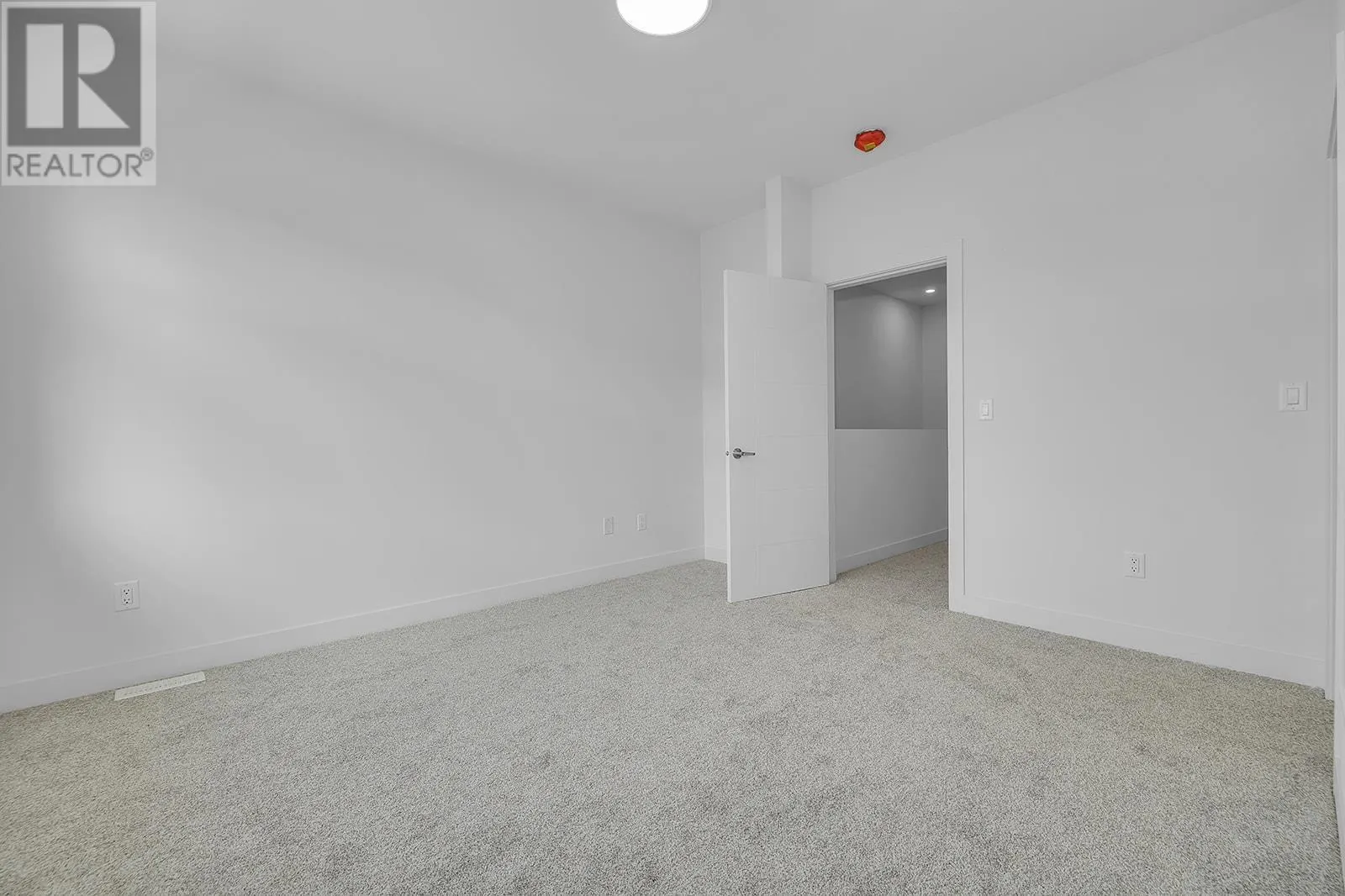 5300 Main Street Unit# 121