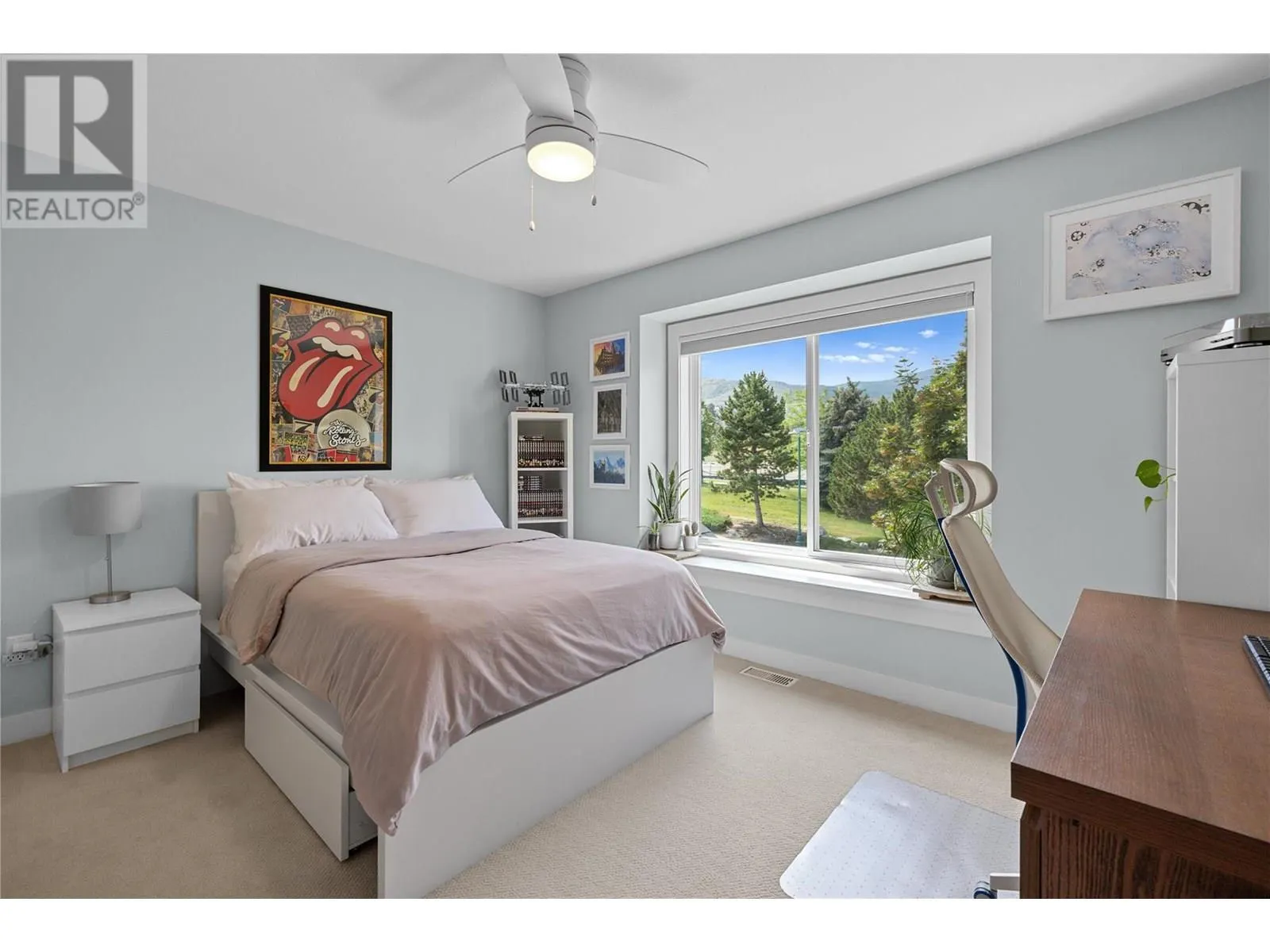 404 Quilchena Crescent