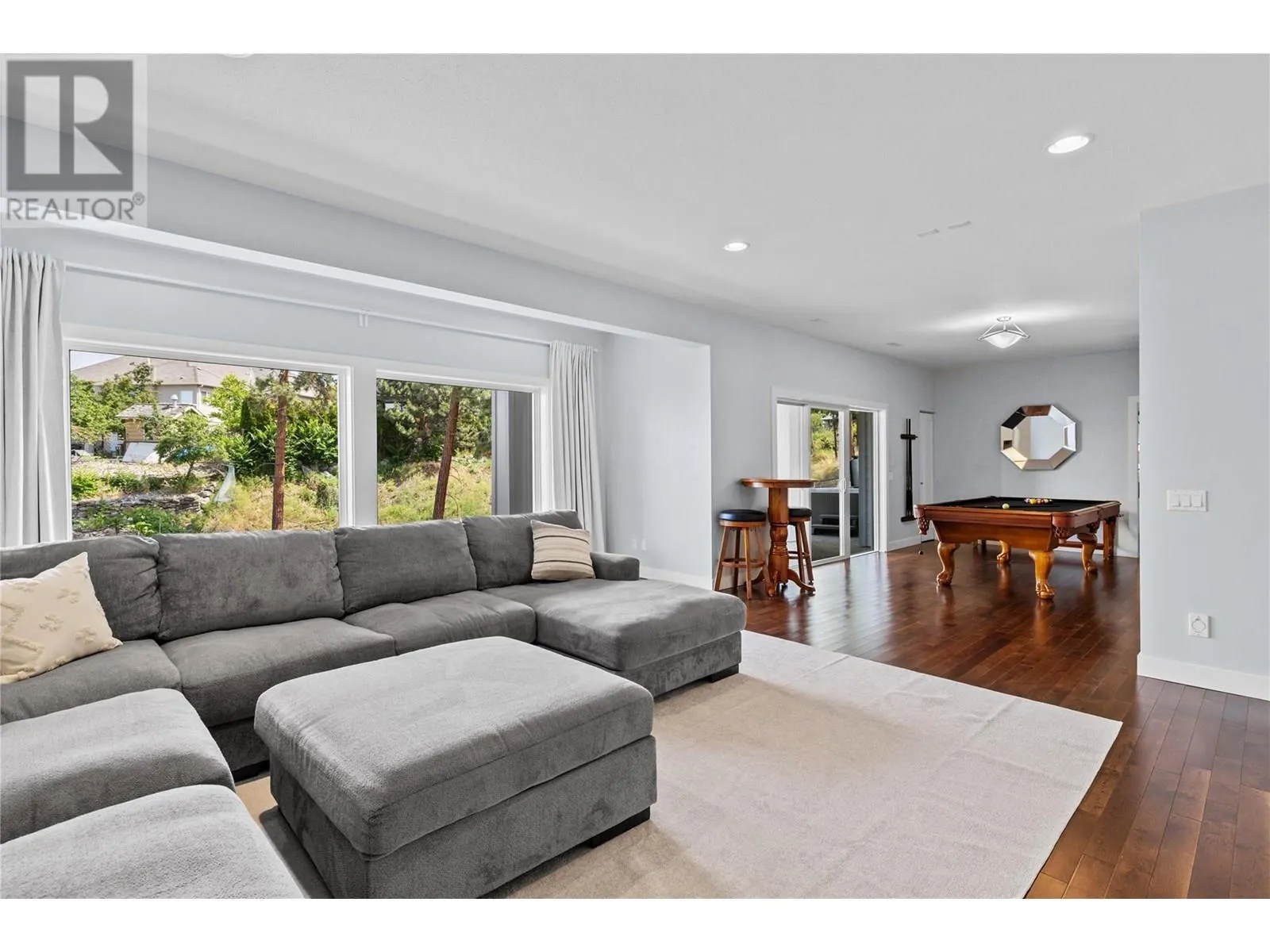 404 Quilchena Crescent