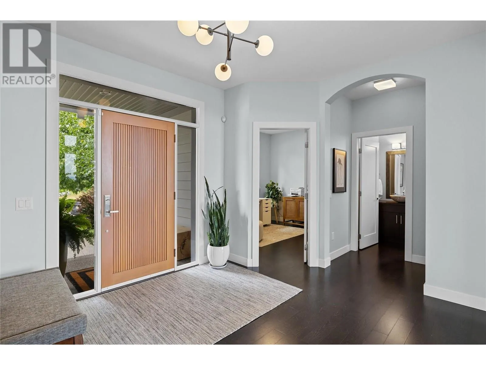 404 Quilchena Crescent
