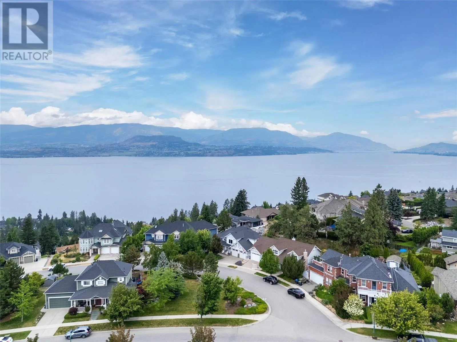 404 Quilchena Crescent