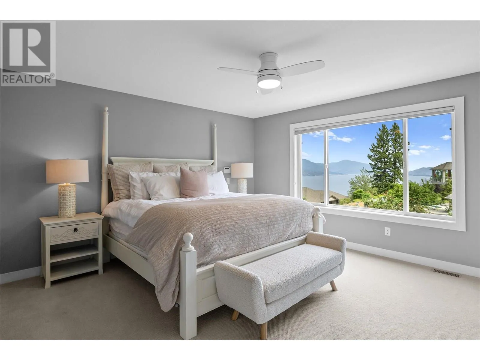 404 Quilchena Crescent