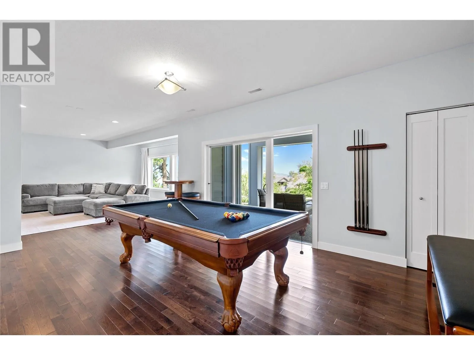 404 Quilchena Crescent