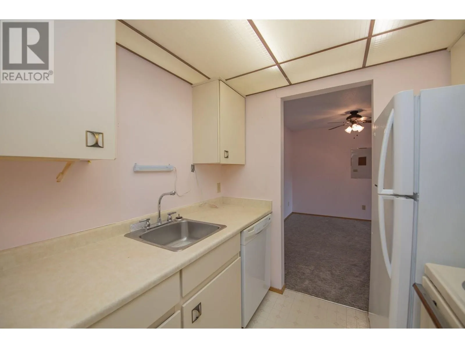 3701 27 Avenue Unit# 204
