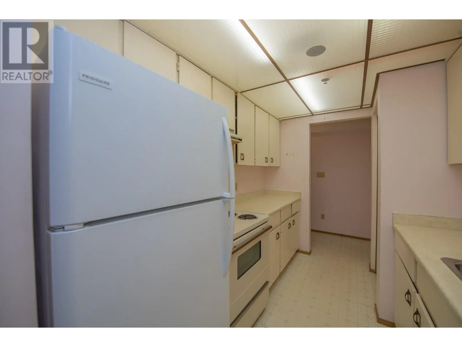 3701 27 Avenue Unit# 204