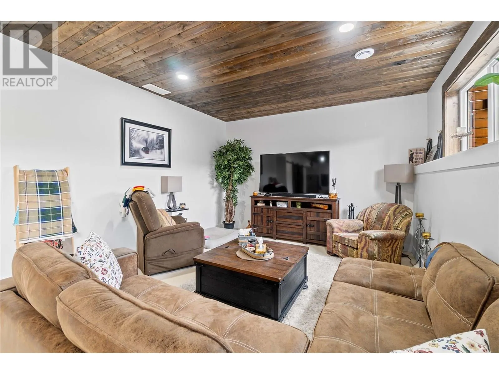 457 4 Street Lot# 364