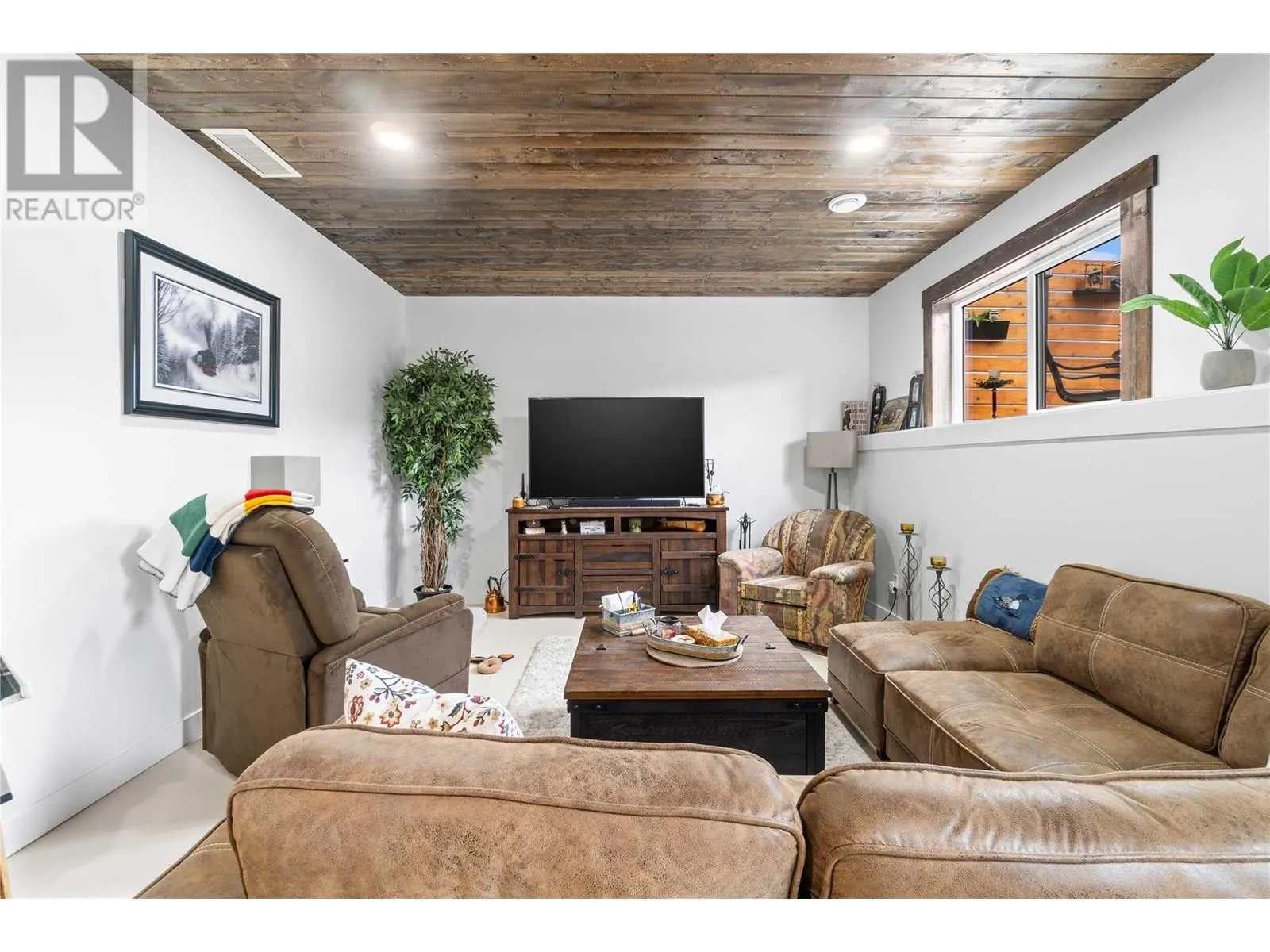 457 4 Street Lot# 364